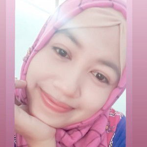 Indah CelaLuhterindah profile icon