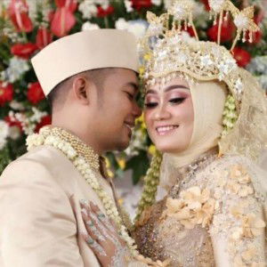 Ika Mustika profile icon