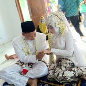 Melly M N profile icon