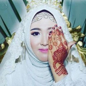 Diah Ayu profile icon