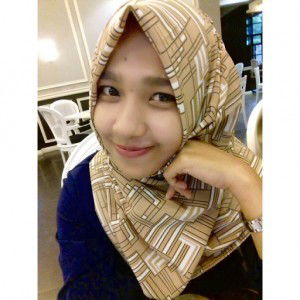 Ria Syafriani profile icon