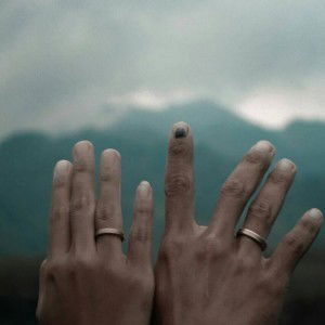 Tanti Lupita Sarie profile icon