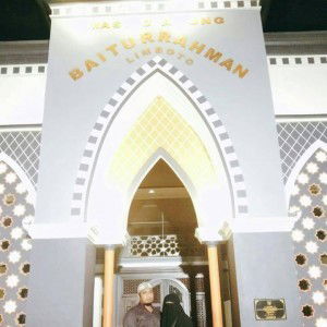 Vivi Anggowa profile icon