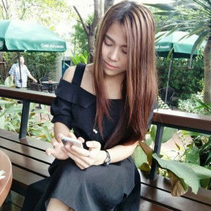 Aumporn Moolphala profile icon