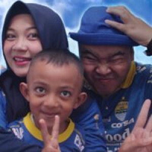 Indri Luvia Noviani profile icon