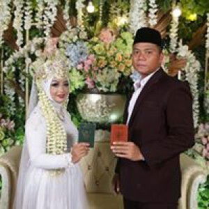 Putri Aprilia Rahayu profile icon