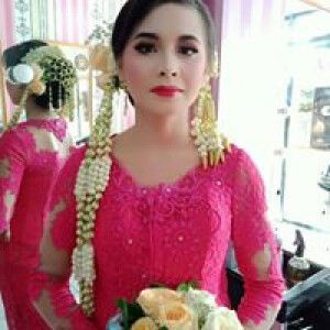 R Yanti Sihombing profile icon