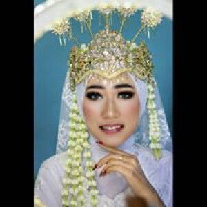 Atik Nurmawati profile icon