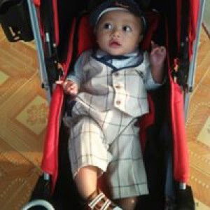 Yeni Retno profile icon