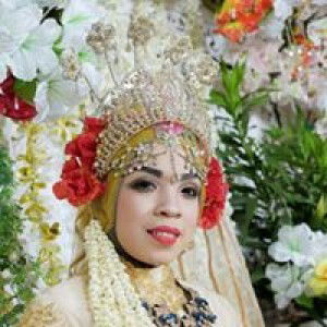 Ayu Setiawati profile icon