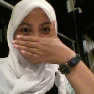 hesti sandah profile icon