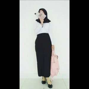 Siti Mastika Dewi profile icon