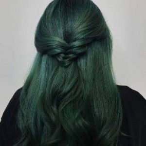 hanaaa humaira profile icon