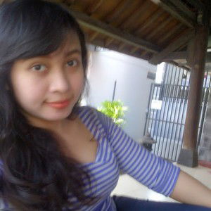 Lois Lois Monica Hilson profile icon