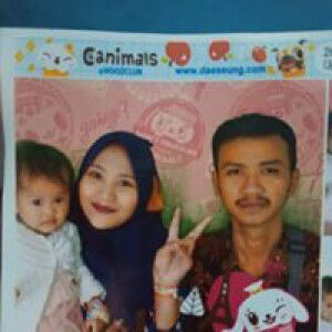 Risty Nurul profile icon