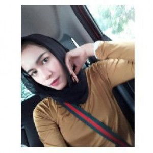 Ade Murchrii Khairunnisa profile icon