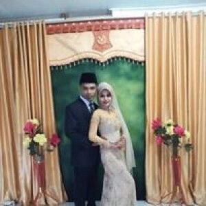 indah Rinaldi profile icon