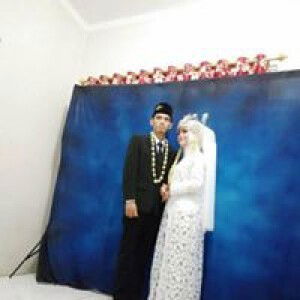 Reni Handayani profile icon