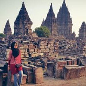 Retno Wuryani profile icon