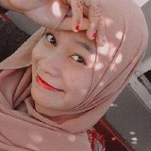 Dwi Rizky Indah profile icon