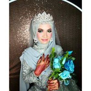 Yuni Wahyuni profile icon