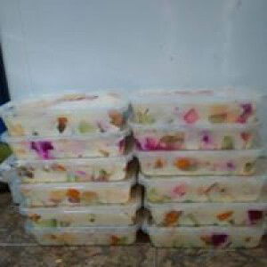 Nur Ainie profile icon