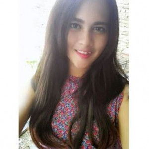Putri Lingga profile icon