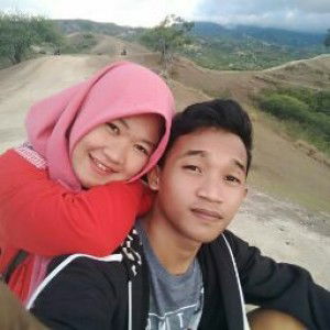 wahyunur hidayati profile icon