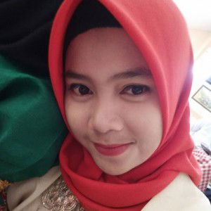 nur atiqa profile icon