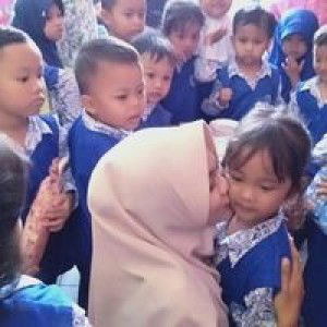 Rosi Aulia profile icon