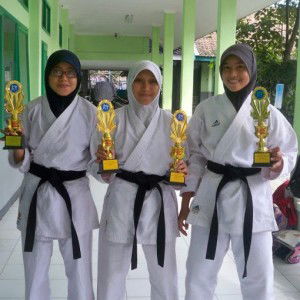 Diah Melani profile icon