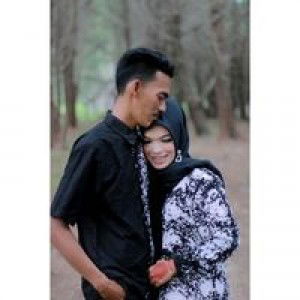 Ayu Siti Hartina profile icon