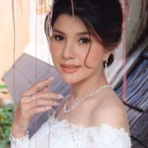 Carnation Pink profile icon