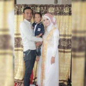 Erisska KhrisMalla profile icon