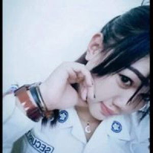 Desy Ratnasari profile icon