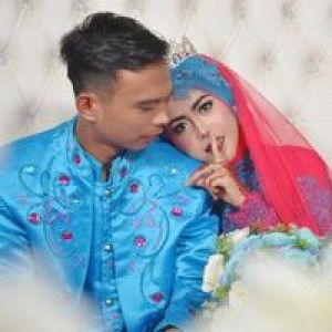 Dhina Dhinni profile icon