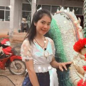 ออม' มี่ profile icon