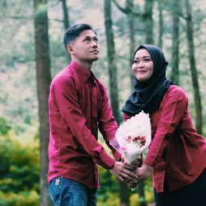 Reres febriani profile icon