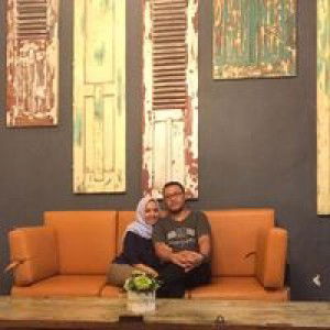 Dek Iyut profile icon