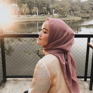 Fitri Andriani profile icon