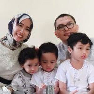 Mia Agustina profile icon