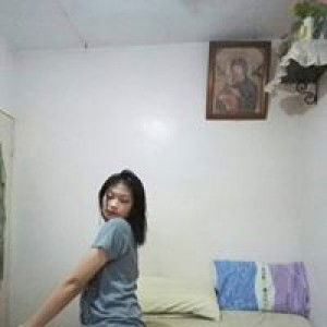 Joanna Garcia profile icon