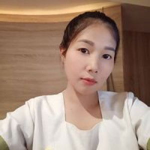 Butsarin Simakhan profile icon