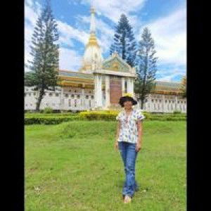 ชมภู่ ชมภูวิเศษ profile icon