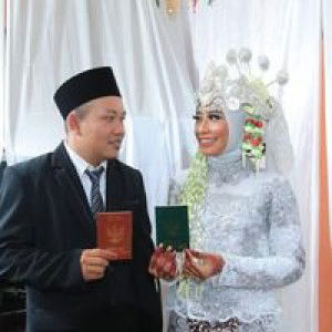 Nikma Nur Rohma profile icon