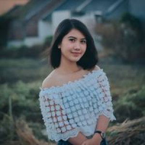 Lia Trisdayana profile icon