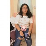 พลอย ยย. profile icon