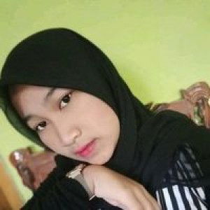 Riska Susanti profile icon