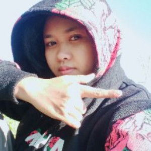 Esti Komah profile icon