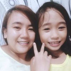 Molly Baylon profile icon